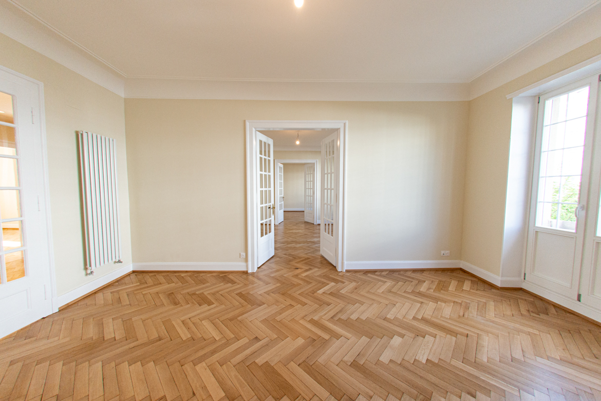 Rénovez votre parquet à Strasbourg, Haguenau et Hoerdt : Les meilleures techniques pour un résultat optimal