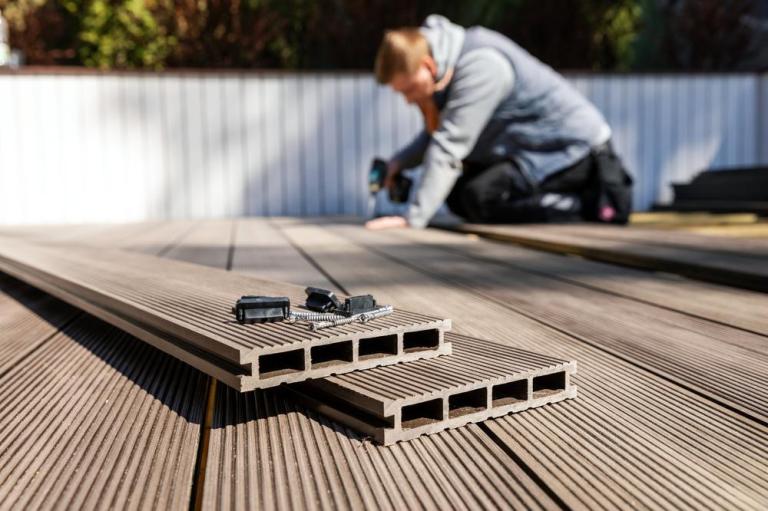 Terrasse en bois à Hoerdt, guide pour un aménagement réussi